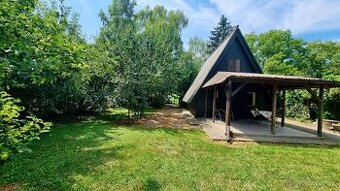 MAĎARSKO - PRI MISKOLCI - 3 IZBOVÁ POSCHODOVÁ CHATA 60 M2, T