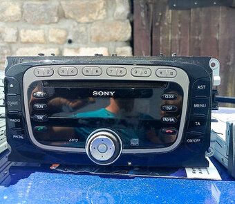 AUTORÁDIO SONY FORD (CD,MP3) - TOP STAV.