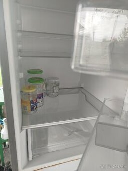 Chladnička whirpool