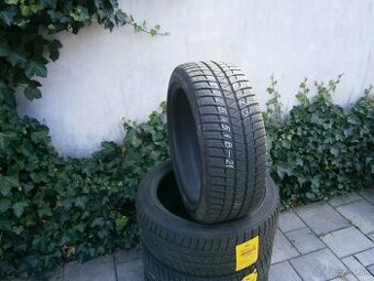 Predám 4x zimné pneu SUMITOMO 225/45 R17 95VXL