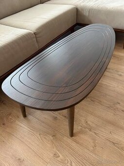 Konferenčný stolík