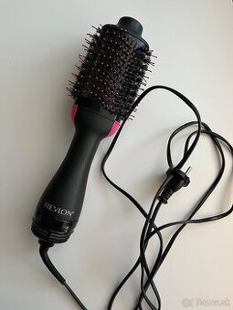 Vlasová kefa Revlon