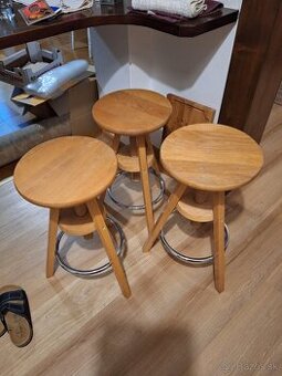 Predám kuchynské barové stoličky