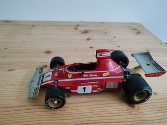 Model formuli f1 Nici Lauda - 1