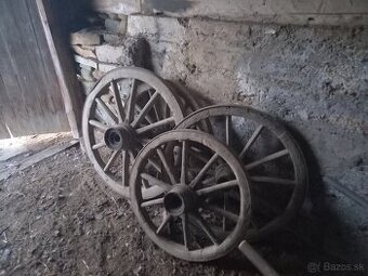 4x veľké koleso z voza