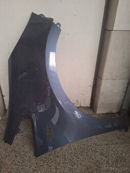 Predný pravý blatnik kia rio