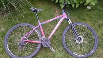 2x 29"Unikát vedora 150e 27.5 Rockrider 135 eur (Carbon/kar