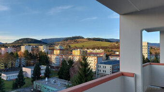 Predám 3 izbový byt s 2 balkónmi