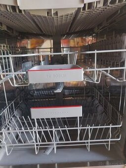 Predám umývačku riadu