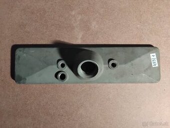 Zetor UR1 – bočné veko motora (originál ČSSR, nepoužité)