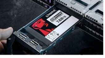 2,5" Kingston DC600M Enterprise 1/2/4 TB - Extrémna životno