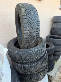 215/55R17 michelin alpin 6 zimné