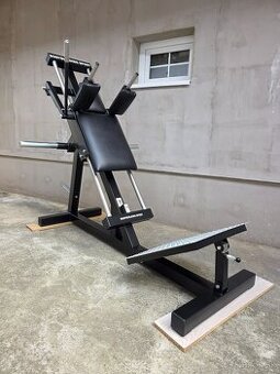 Hacken drep s vodiacimi kolieskami