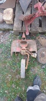 Malotraktor terra vari agzat vary