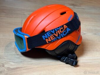 Detská lyžiarska prilba NEVICA s okuliarmi