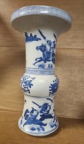 Starožitná čínská modrobílá porcelánová váza Gu