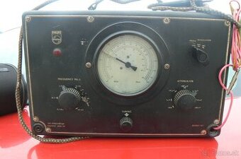 Predám VF generátor pracuje od 0,1 MHz do 60MHz