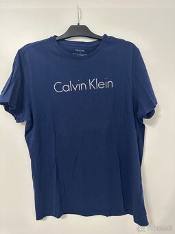 Calvin Klein tričko