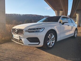 Volvo V60 /D4 Momentum