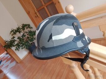 Army helma
