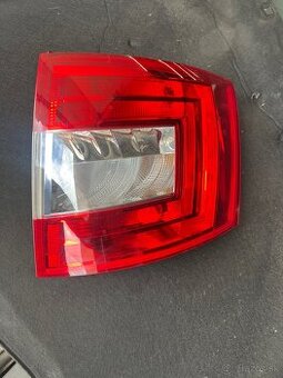 Škoda Octavia 3 combi prave zadne svetlo