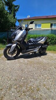 Yamaha XMax 125
