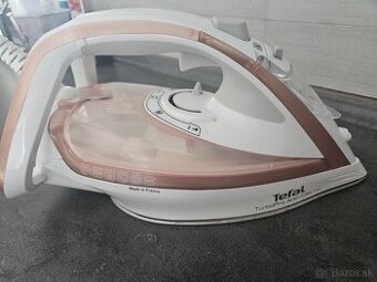 Darujem zehlicku Tefal a zehliacu dosku - 1