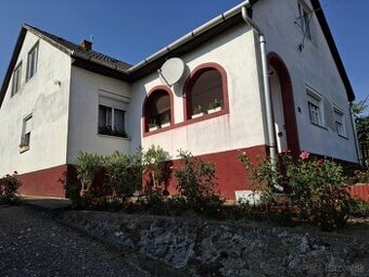 Ponúkam na predaj rodinný dom v obci Forró