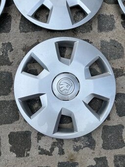 Puklice originál Škoda Octavia III 16”