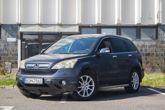 Honda CR-V - AJ NA SPLÁTKY