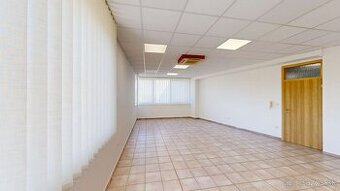 PINK Reality Prenájom kancelárie – 40 m², moderné priestory 