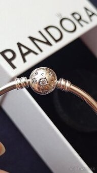 Pandora naramok