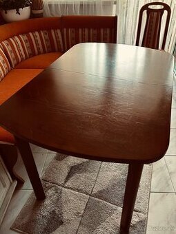 Jedálenský stôl rozkladací