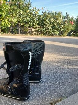 Motocrossove čižmy