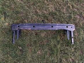 Predná výstuha Octavia 4