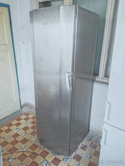 Predám chladničku Gorenje 181cm