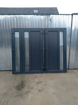 Vchodové dvere antracit biela