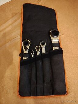 BAhHCO,Sada račňových klúčov .