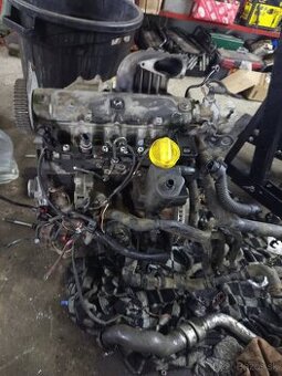 1.9 96kw Vitara vivaro Renault holomotor