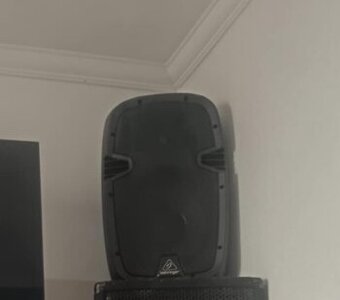 Aktívny reproduktor