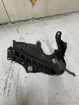 Pravý predný držiak svetla Audi a5 8T