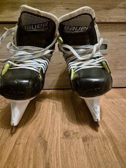 Brankarske korčule Bauer