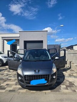 Peugeot 3008 diesel 82kw/112k 1,6 HDI, šedá metalíza