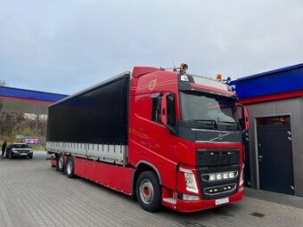 Solo Volvo FH 9.6 ldm, 26t, čelo 2,5t, 550.000km TOP