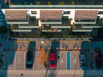 Parkovacie miesta na predaj – Pod Zábrehom, Púchov