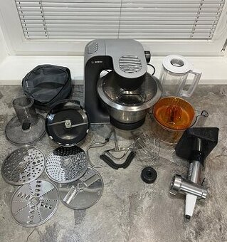 Bosch MUM 58M59 1000w kuchynsky robot