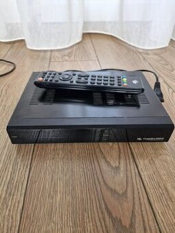 satelitý prijímač AB CryptoBox 650HD.
