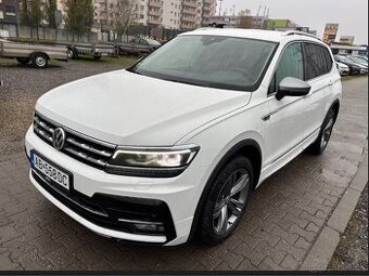 Volkswagen Tiguan Allspace R-LINE
