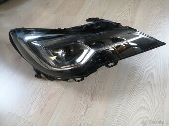 Opel Astra K pravé světlo FULL LED INTELLI LUX 39055746