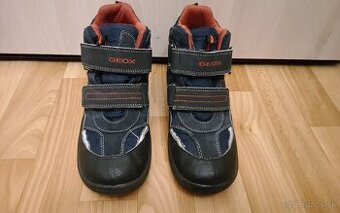 Detské kožené topánky GEOX RESPIRA č. 35 -36 - 8 Eur